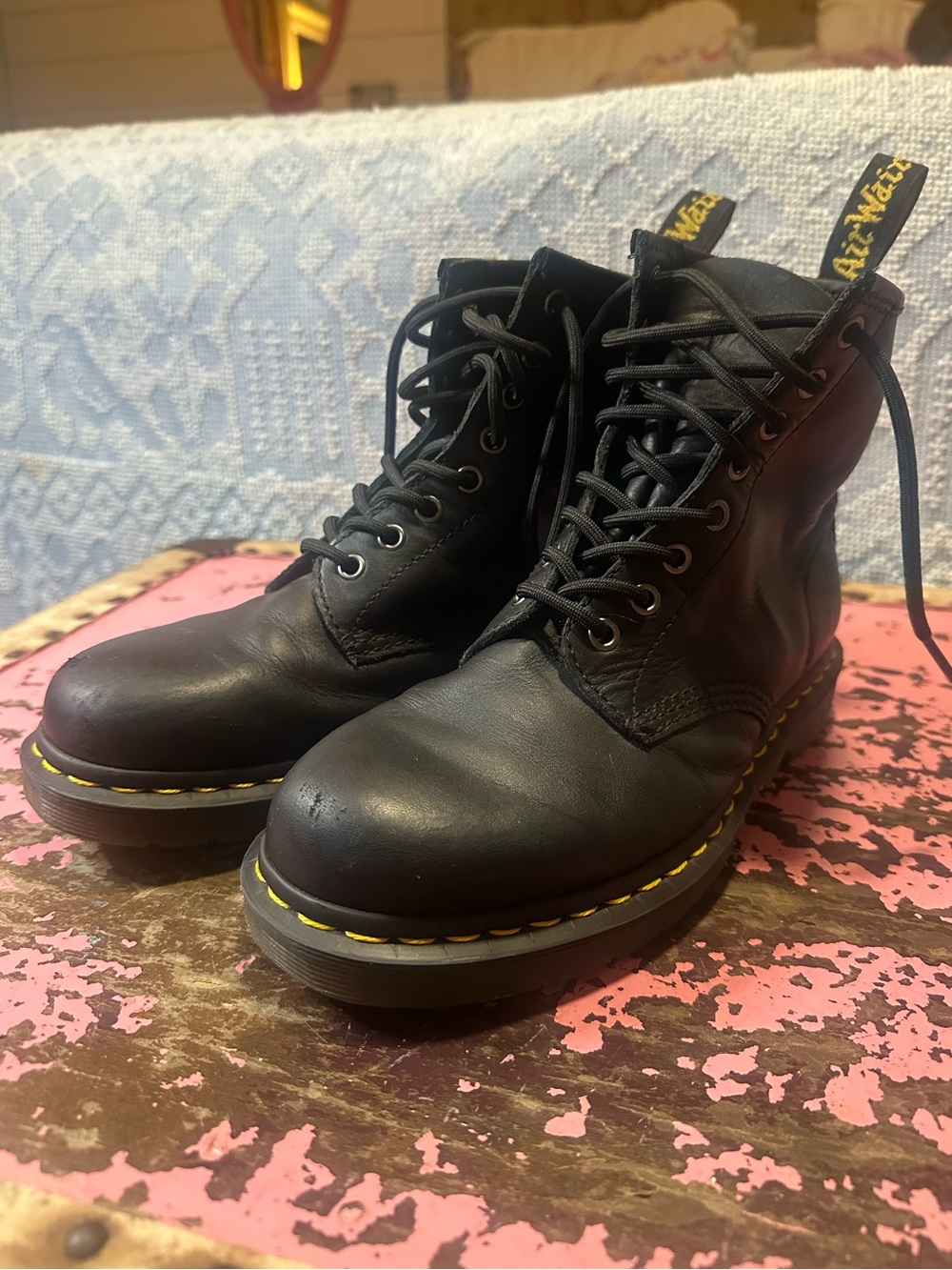DR MARTENS black sz 8 men’s or 10 women